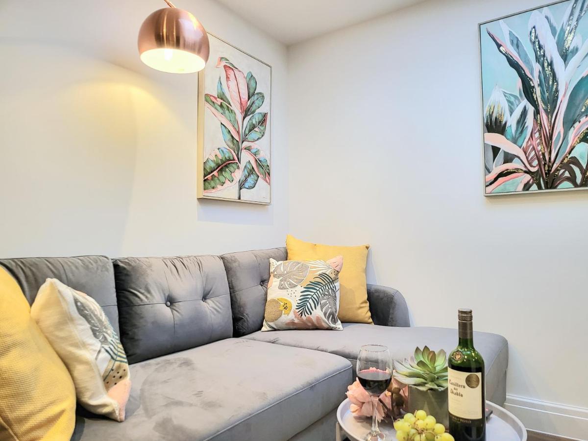 Luxury Pad Centrally Located Near Brighton Station Exterior photo